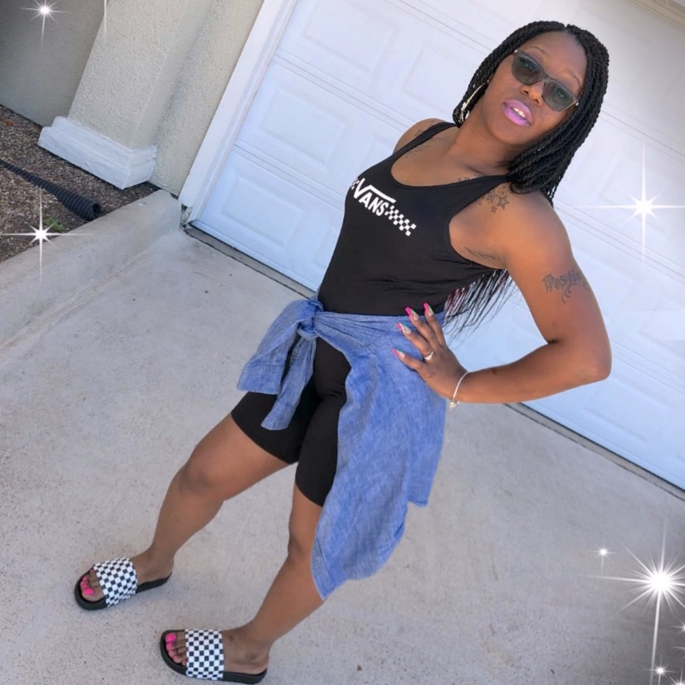 Meet your Posher, Destiny